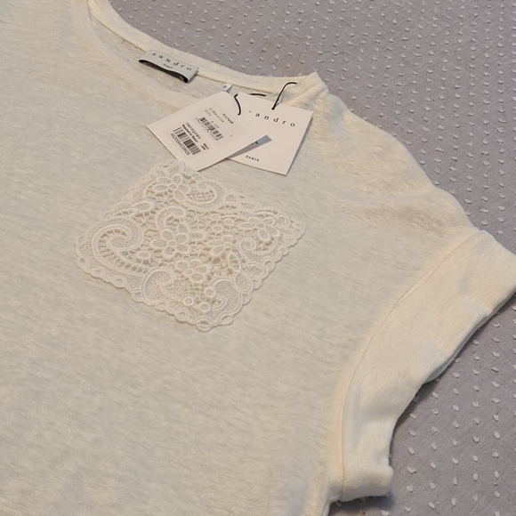 Casual Top - Picture 2 of 3